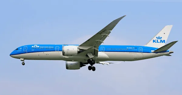 KLM тестирует новый тариф. Примут ли пассажиры отсутствие ручной клади?