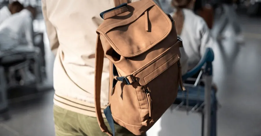 Backpack as checked baggage - practical tips