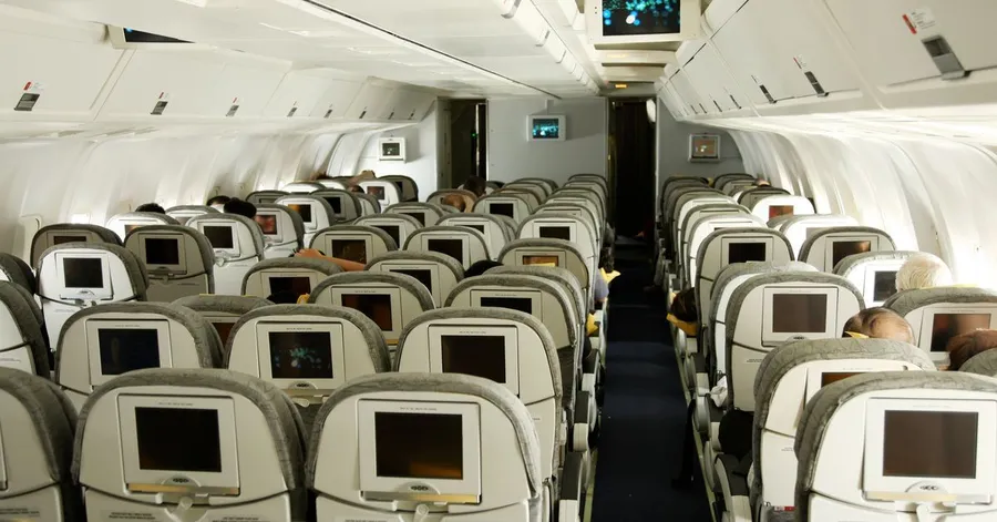 Classes on an airplane - how do they differ?