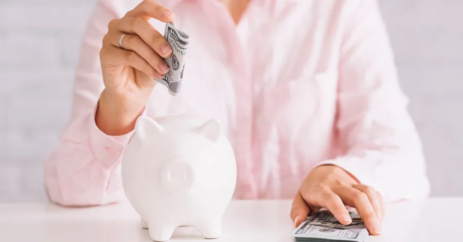 Come risparmiare sui voli aerei: consigli pratici e trucchi per viaggiare senza spendere una fortuna