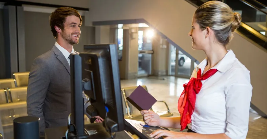 Jak wygląda odprawa na lotnisku?