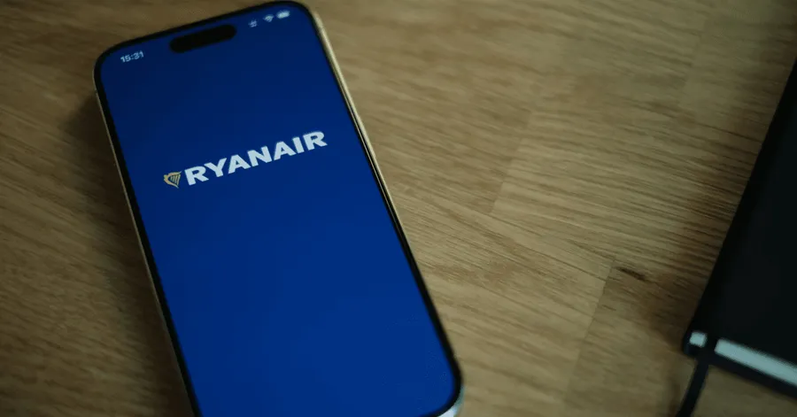 Rewolucja w Ryanair - koniec z papierowymi kartami pokładowymi