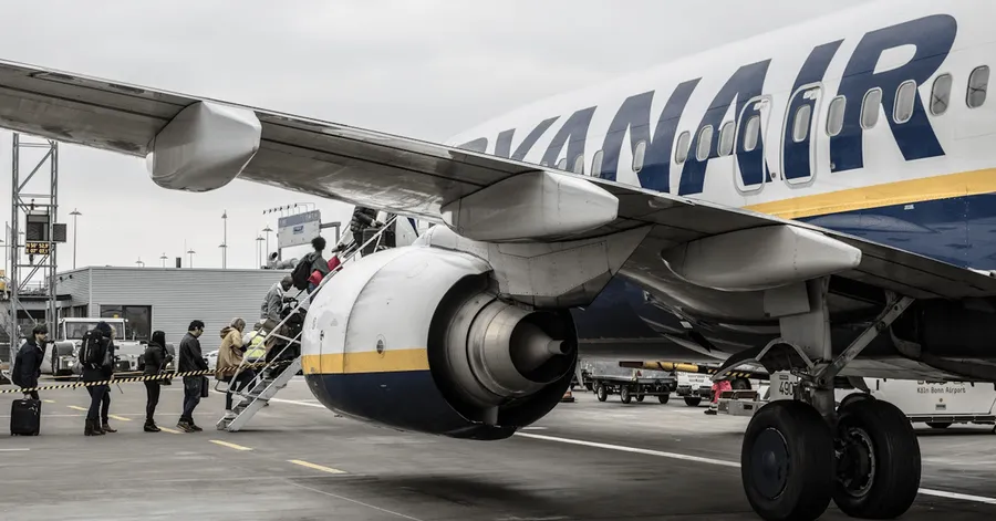 Ryanair płaci pracownikom za wykrywanie nadbagażu. System premiowy szokuje pasażerów
