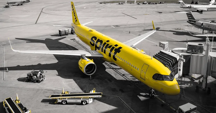 Upadek Spirit Airlines. Wzrost cen paliwa pogrążył przewoźnika